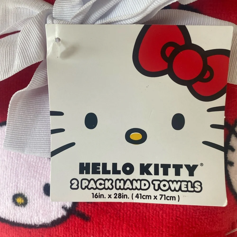 HELLO KITTY set of 2 Hand Towels